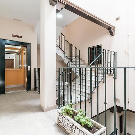 Modern Cozy Flat In Granada'S City Centre 1 Экстерьер фото