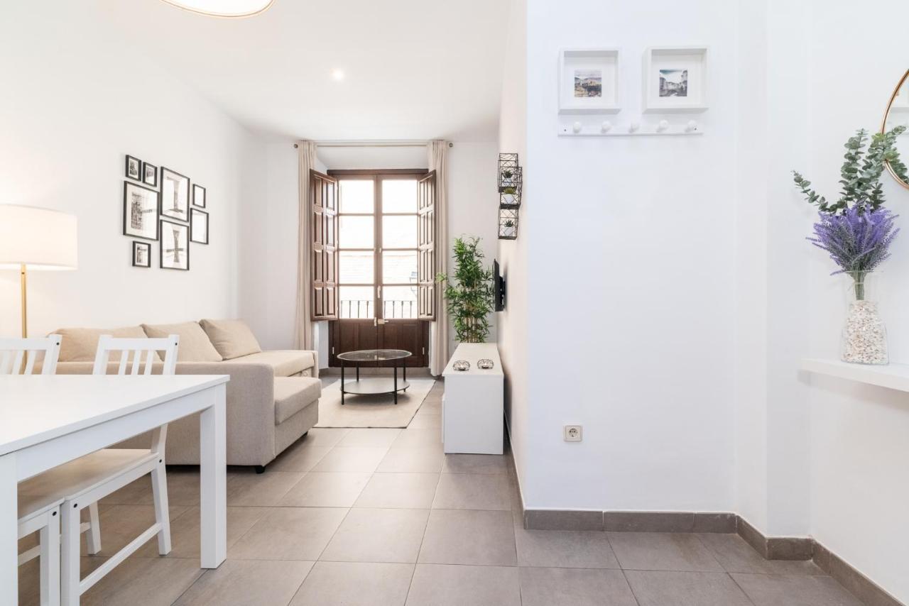 Modern Cozy Flat In Granada'S City Centre 1 Экстерьер фото